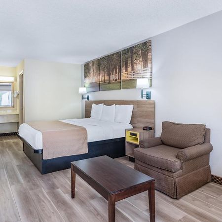 Days Inn By Wyndham Macon I-475 Esterno foto