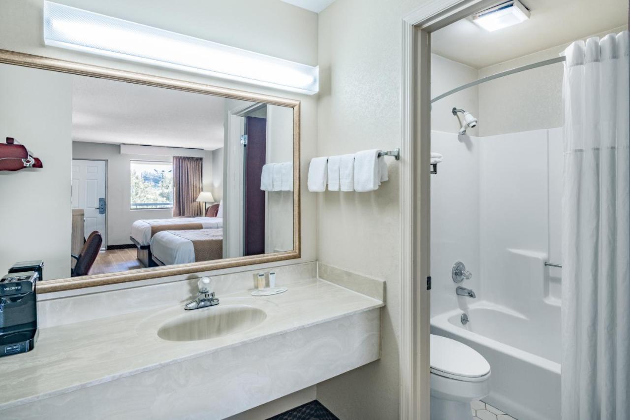 Days Inn By Wyndham Macon I-475 Esterno foto