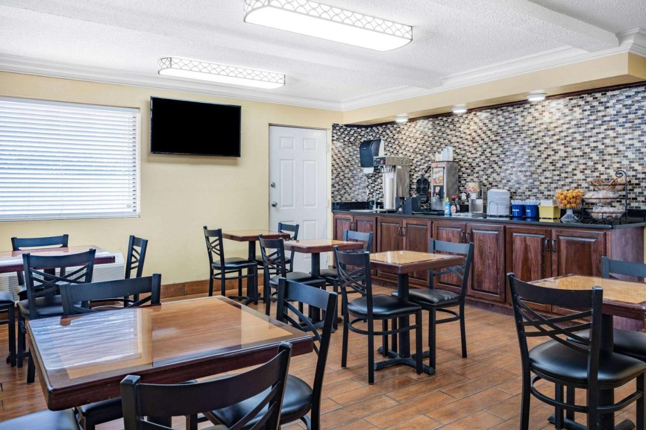Days Inn By Wyndham Macon I-475 Esterno foto